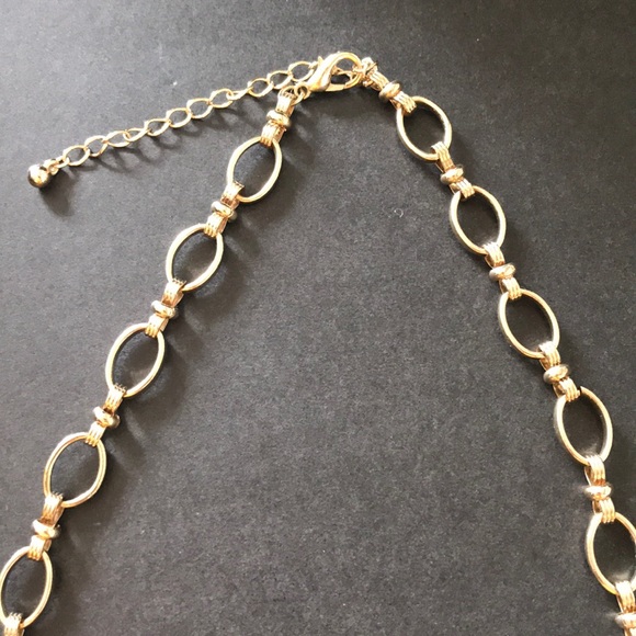 Necklace - Picture 4 of 4